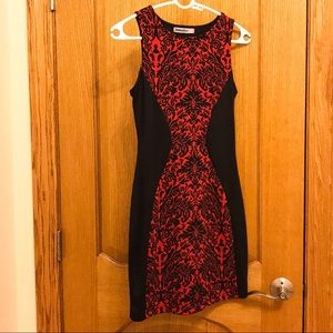 Red and black hourglass-designed dress